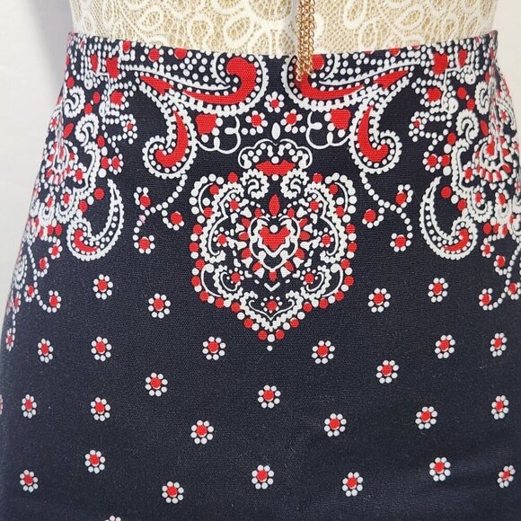 Talbots Women's Size 4 Navy Red Bandana Print Side Zip Lined Stretch Mini Skirt - Picture 2 of 12